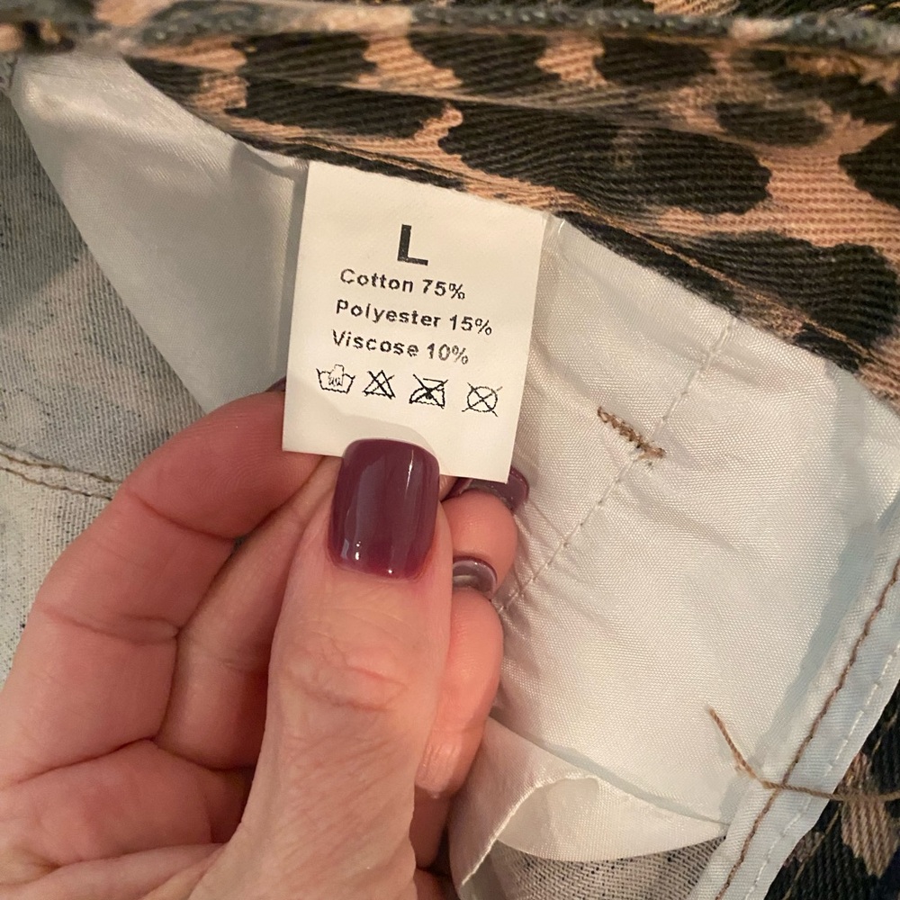 Leopard Print Pants - Picture 3 of 3